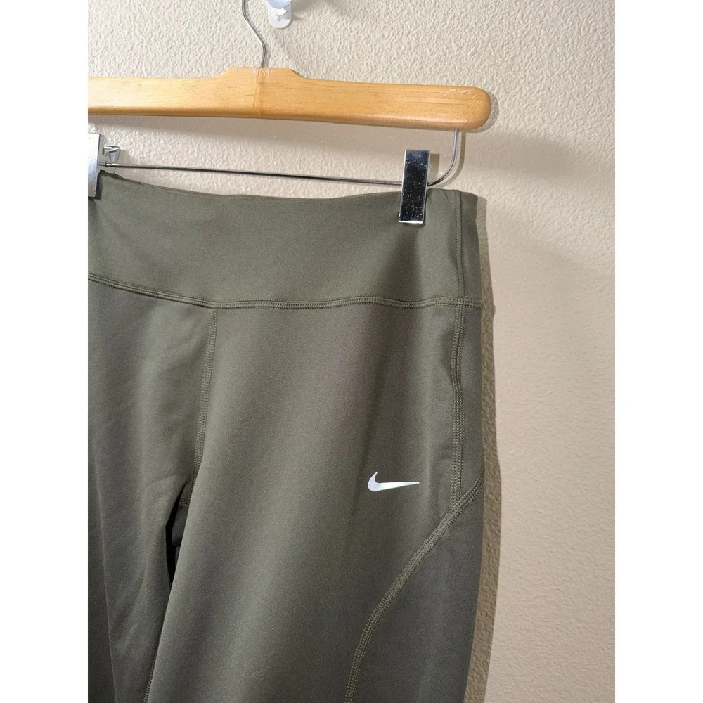 Women's Nike Drifit Joggers Size Small